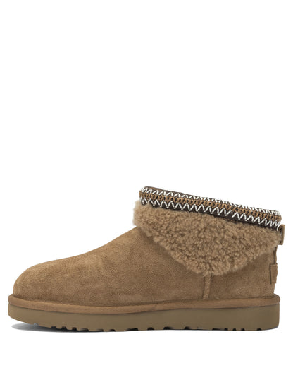 Ugg "Classic Ultra Mini Maxi Curly" ankle boots - Brown
