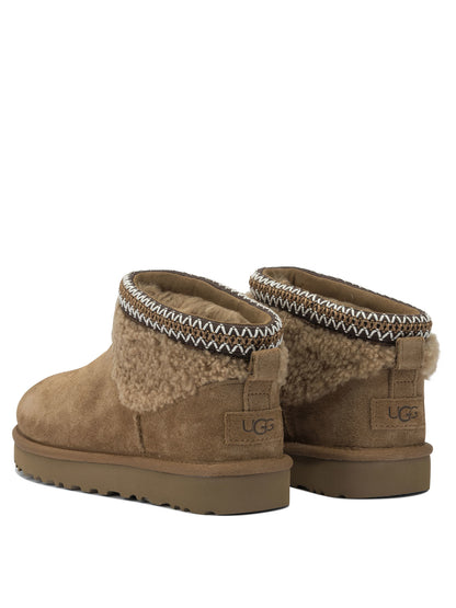 Ugg "Classic Ultra Mini Maxi Curly" ankle boots - Brown