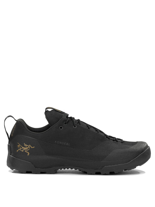 Arc'teryx "Konseal GTX" Low-top sneakers - Black