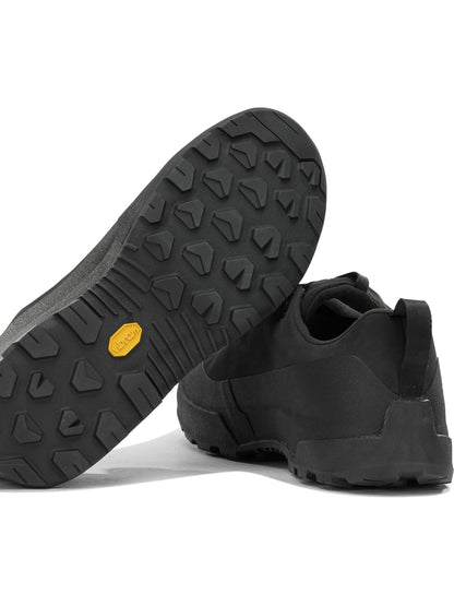 Arc'teryx "Konseal GTX" Low-top sneakers - Black