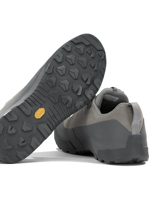 Arc'teryx "Konseal GTX" Low-top sneakers - Grey