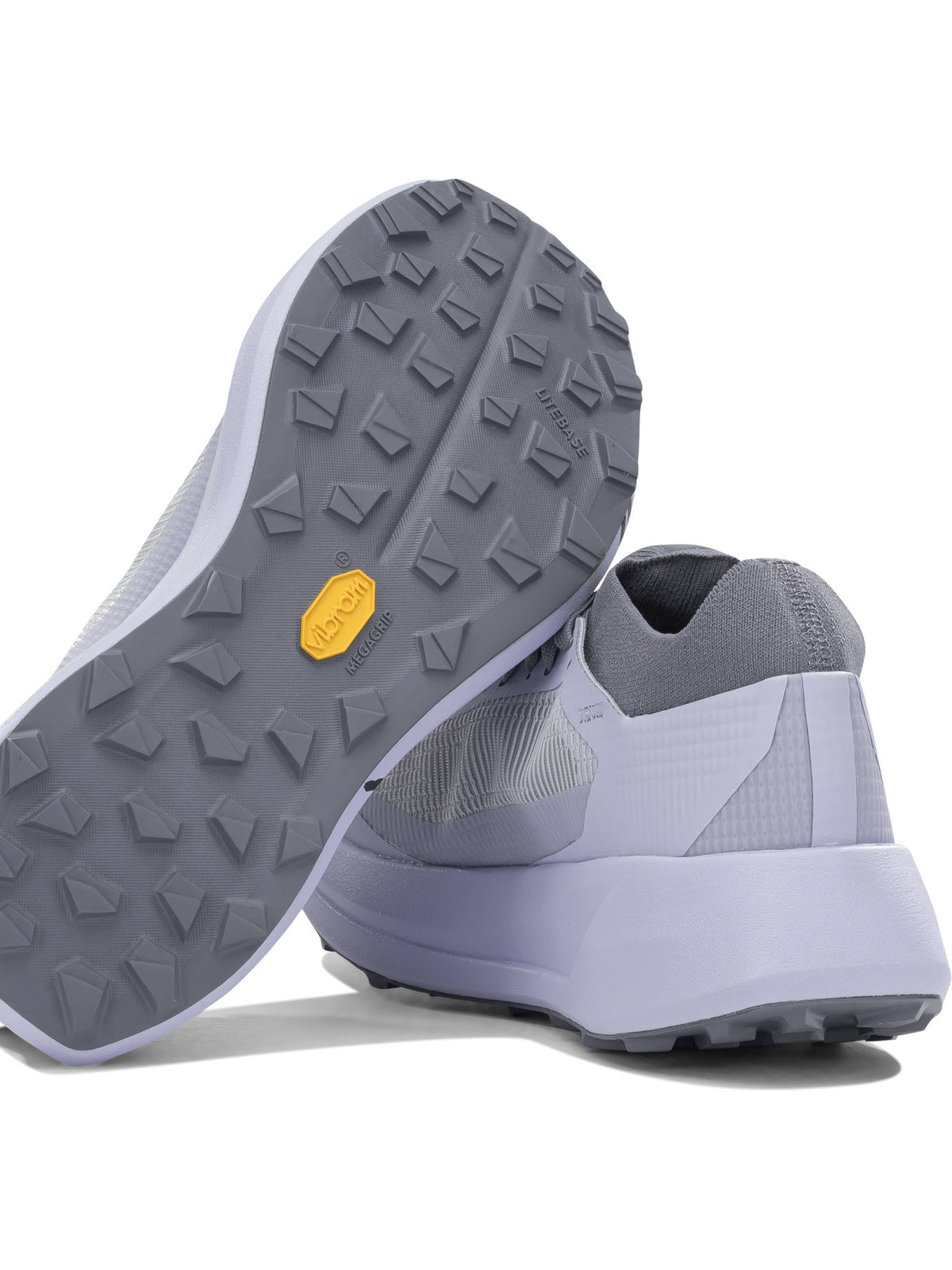 Arc'teryx "Sylan 2" Low-Top Sneakers - Purple