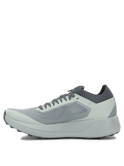 Arc'teryx "Sylan 2" Low-Top Sneakers - Light Blue