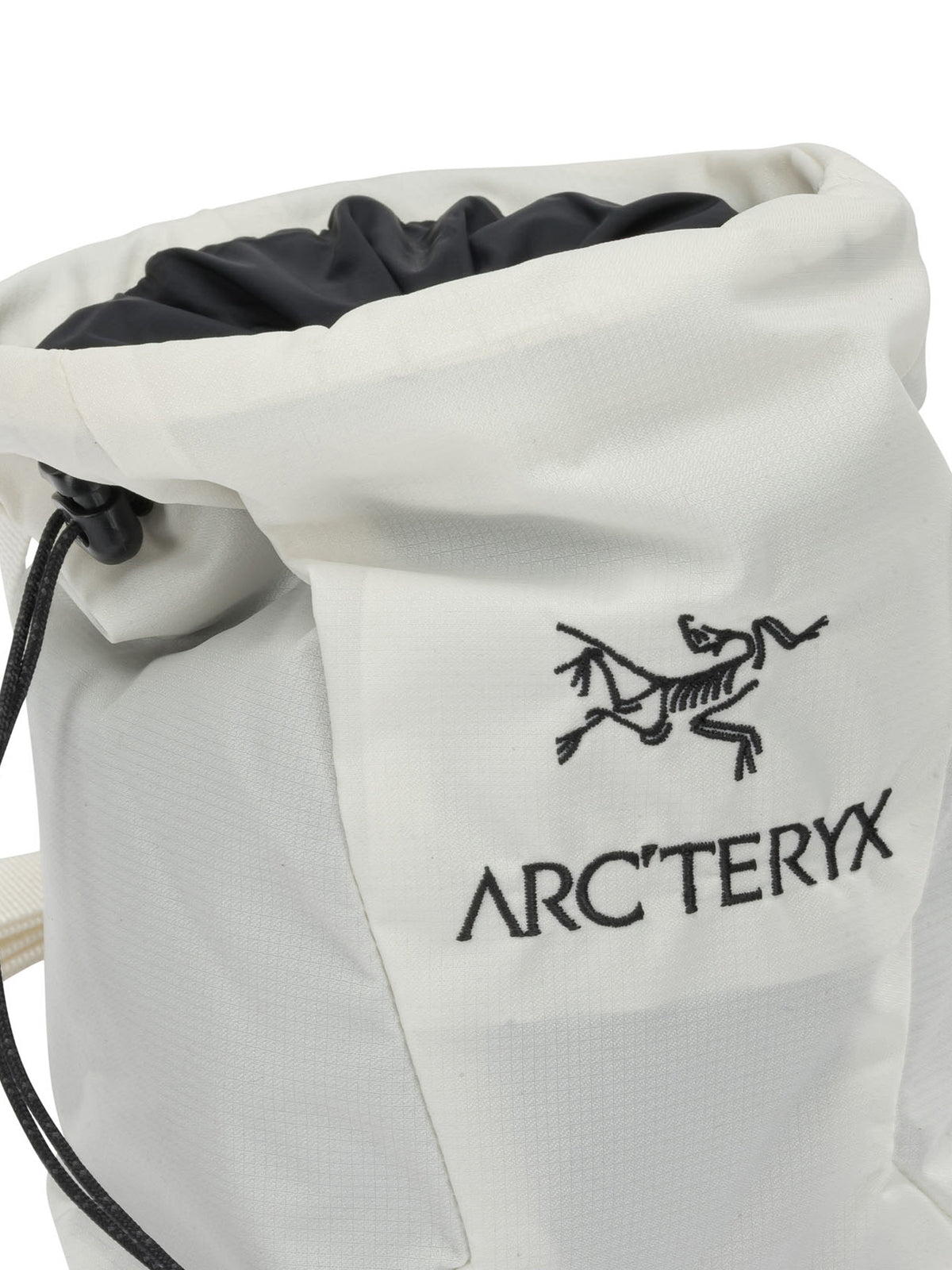 Arc'teryx "Ion" Chalk Bag - White