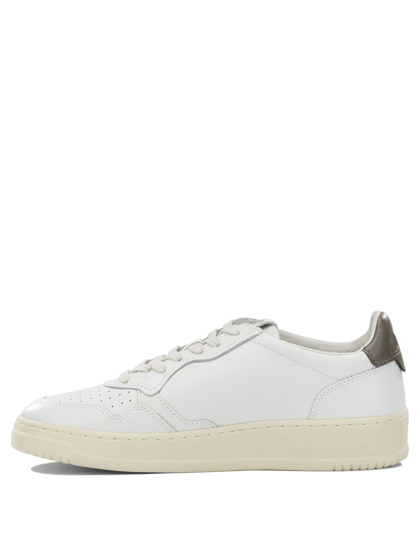 Autry "Medalist Low" sneakers - White