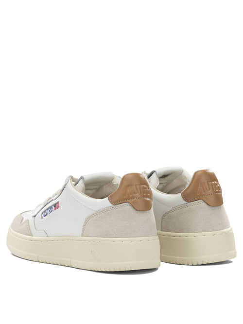 Autry "Medalist Low" low top sneakers - White