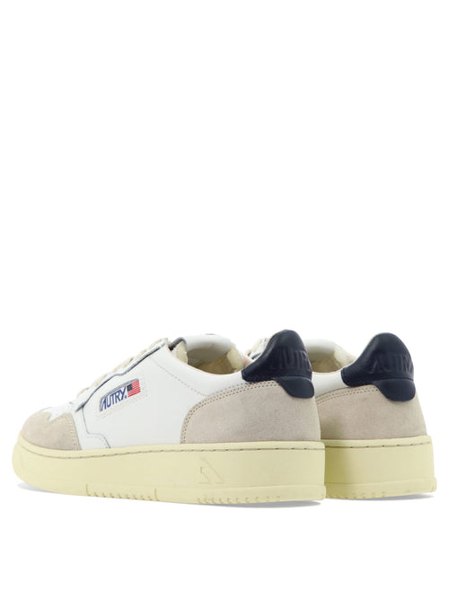 Autry "Medalist Low" Low-Top Sneakers - White