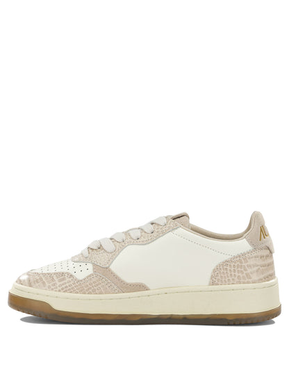 Autry "Medalist Low" Low-Top Sneakers - Beige