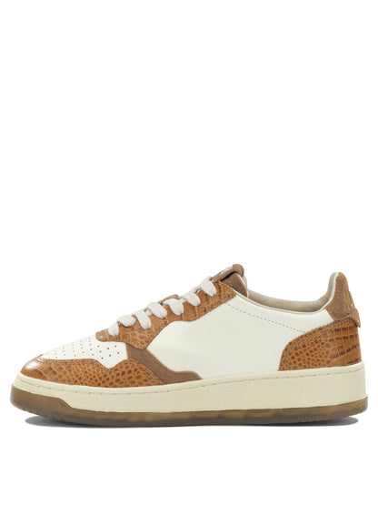 Autry "Medalist Low" Low-Top Sneakers - Beige