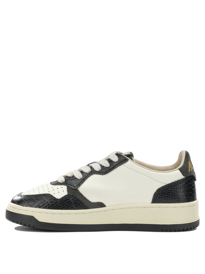 Autry "Medalist Low" Low-Top Sneakers - Beige