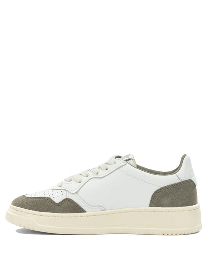 Autry "Medalist Low" Low-Top Sneakers - White