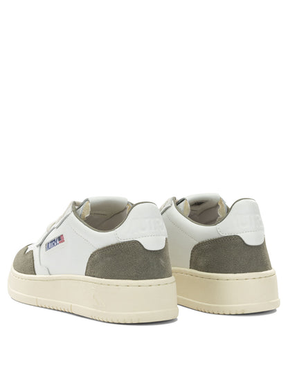 Autry "Medalist Low" Low-Top Sneakers - White