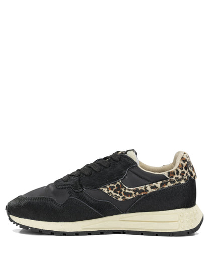 Autry "Reelwind" Low-Top Sneakers - Black