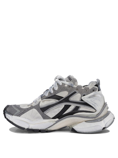Balenciaga "Runner" Low-Top Sneakers - Grey