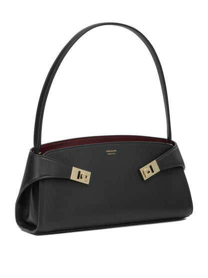 Ferragamo "Hug East-West" medium shoulder bag - Black