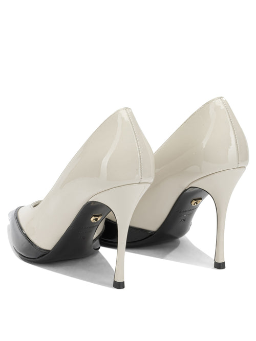 Ferragamo "Yasmin 95MM" Pumps - White