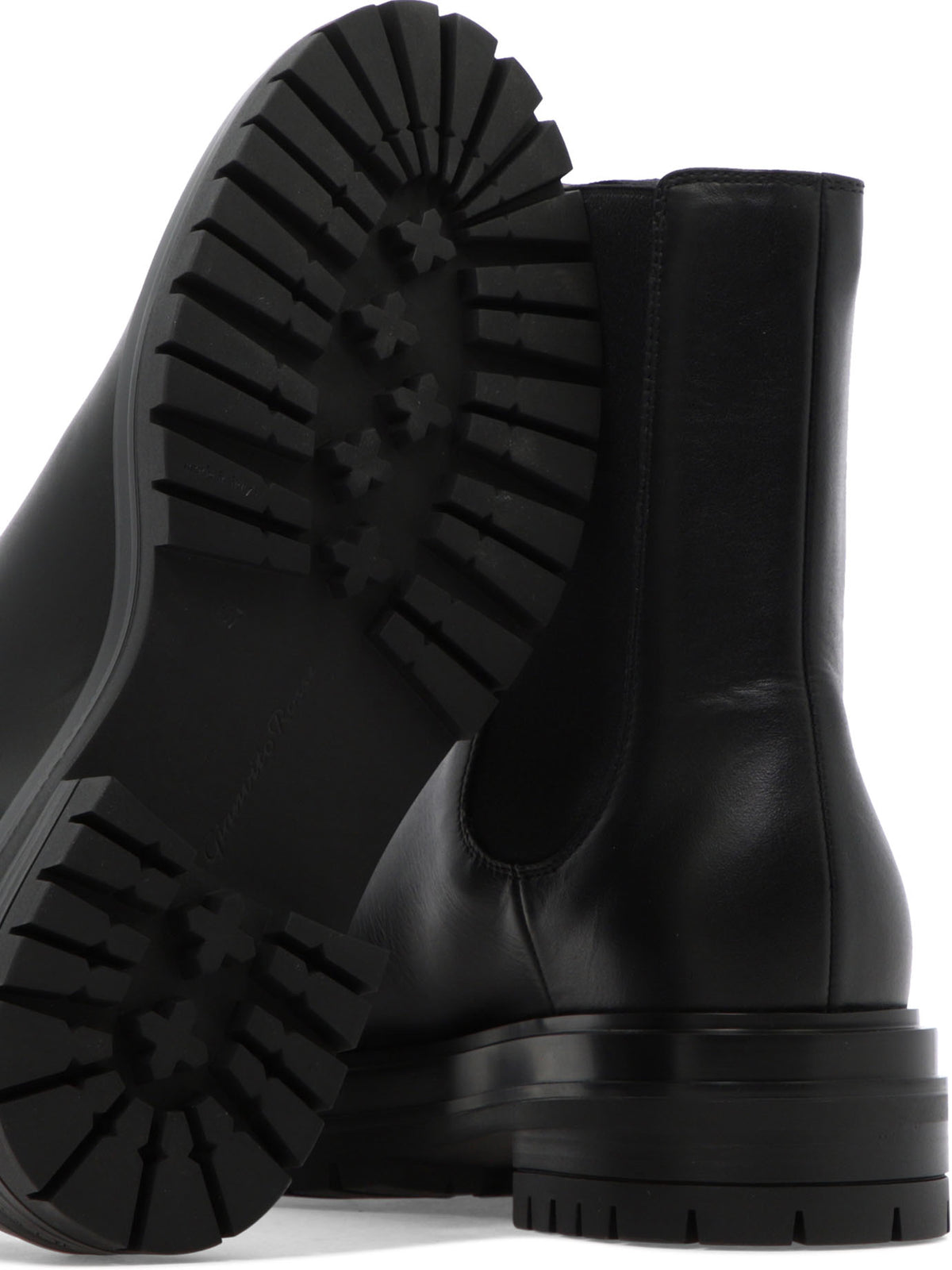 Gianvito Rossi "Chester" Chelsea Boots - Black