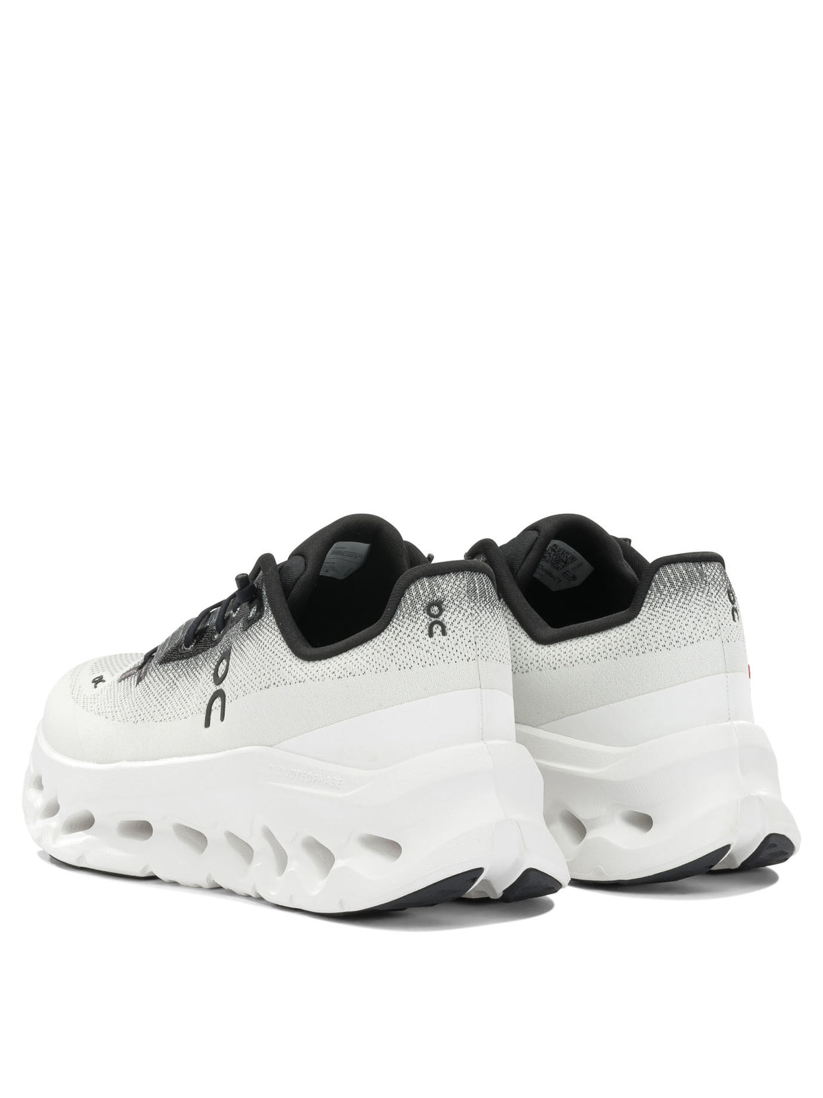 On Running "Cloudtilt" Low-Top Sneakers - White