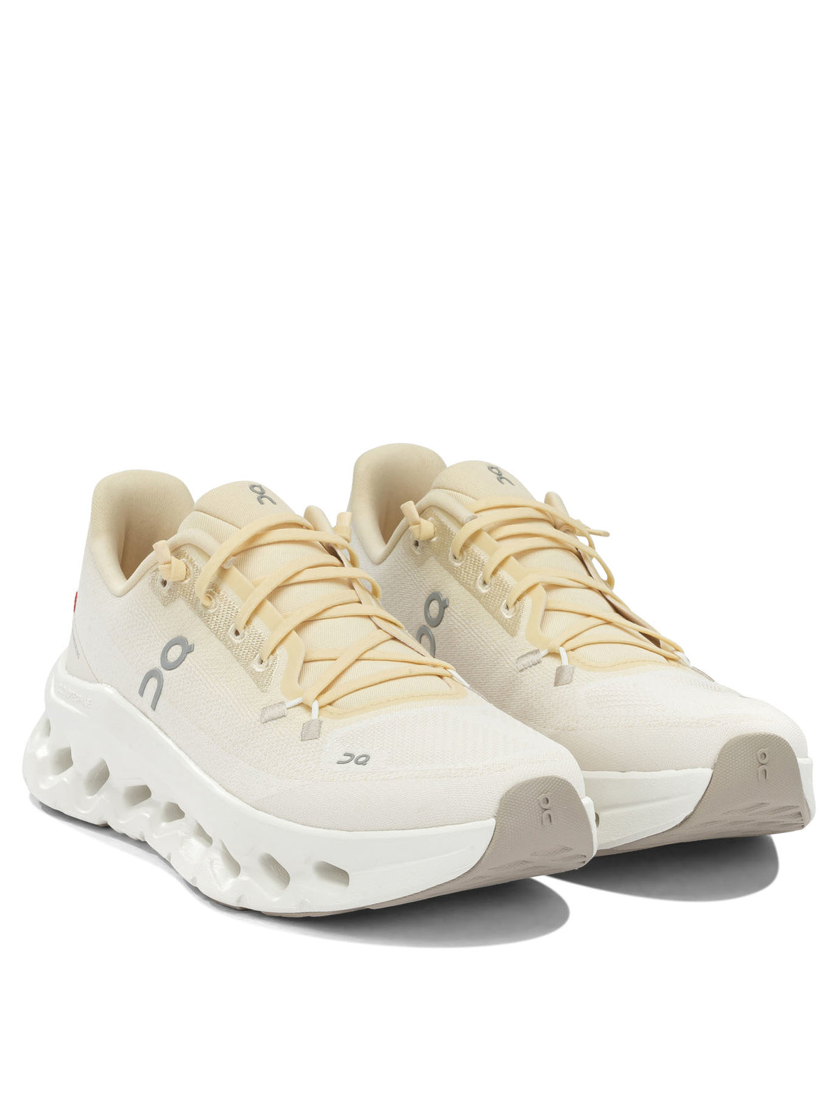 On Running "Cloudtilt" Low-Top Sneakers - Yellow