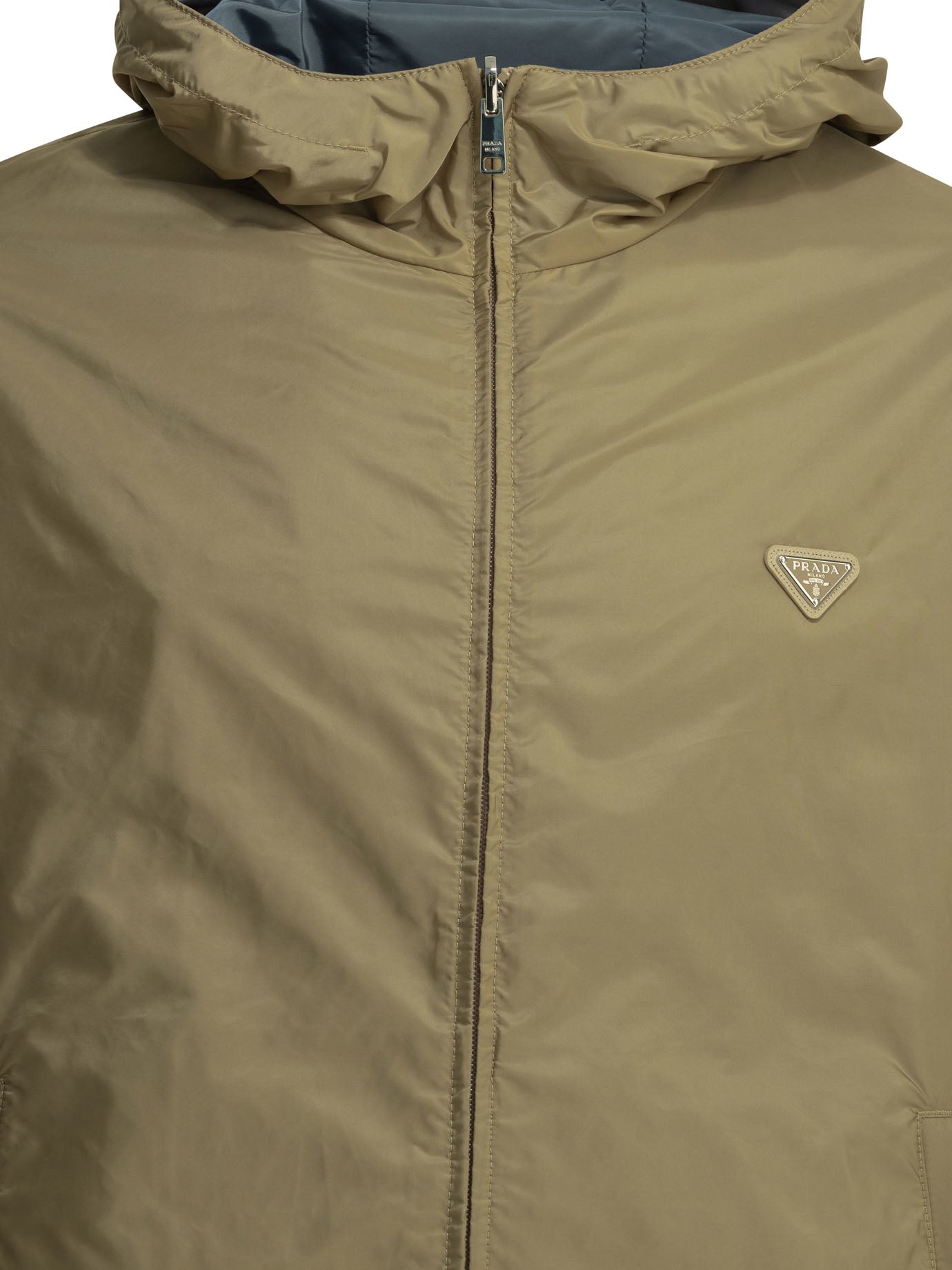 Prada Reversible windbreaker jacket with logo - Beige