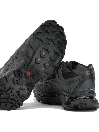 Salomon "XT-EVO" Low-Top Sneakers - Black