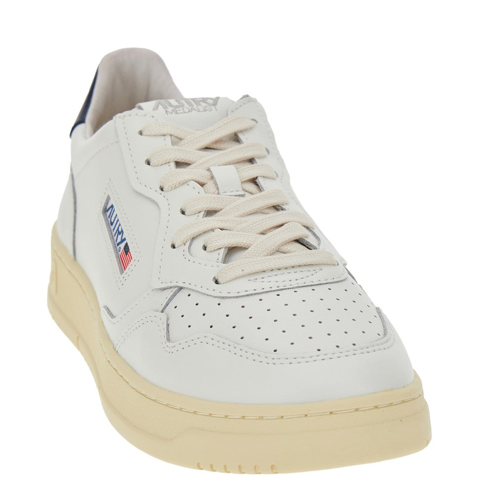 AUTRY Medalist Low leather snekars