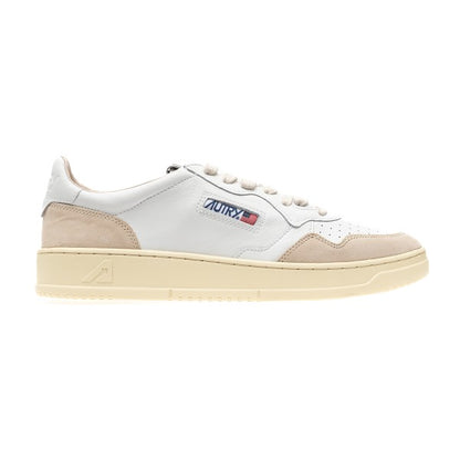 AUTRY Leather Medalist Low sneakers