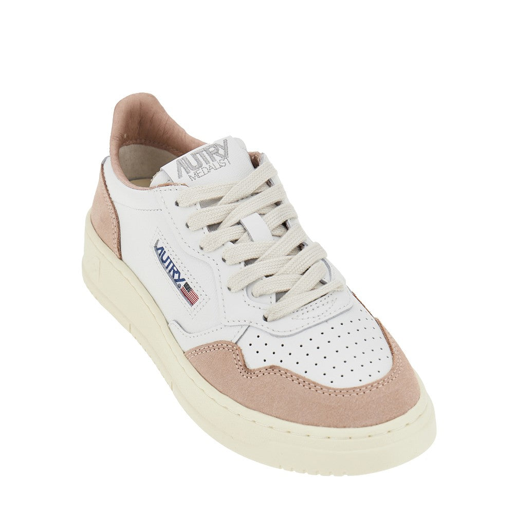 AUTRY Suede and leather Medalist Low sneakers
