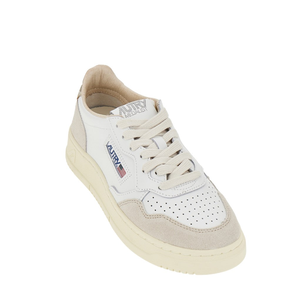 AUTRY Leather and suede Medalist Low sneakers