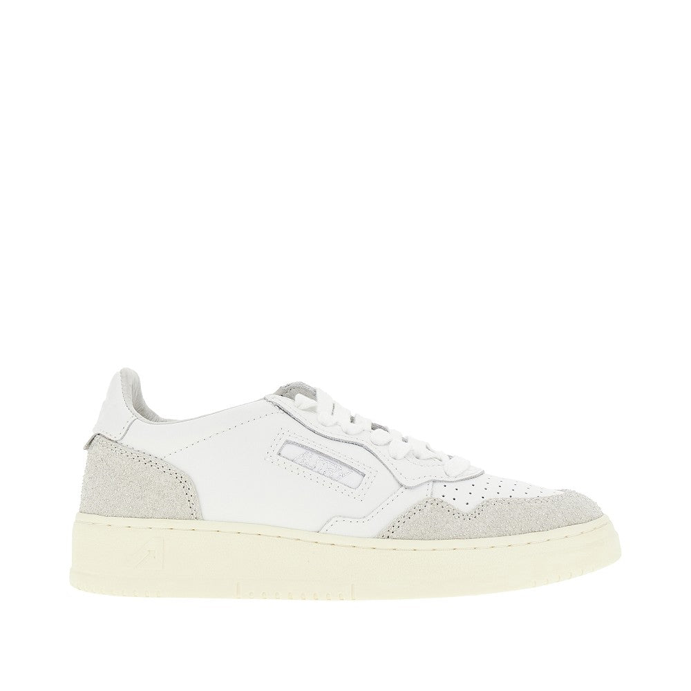 AUTRY Suede and leather Medalist Low sneakers