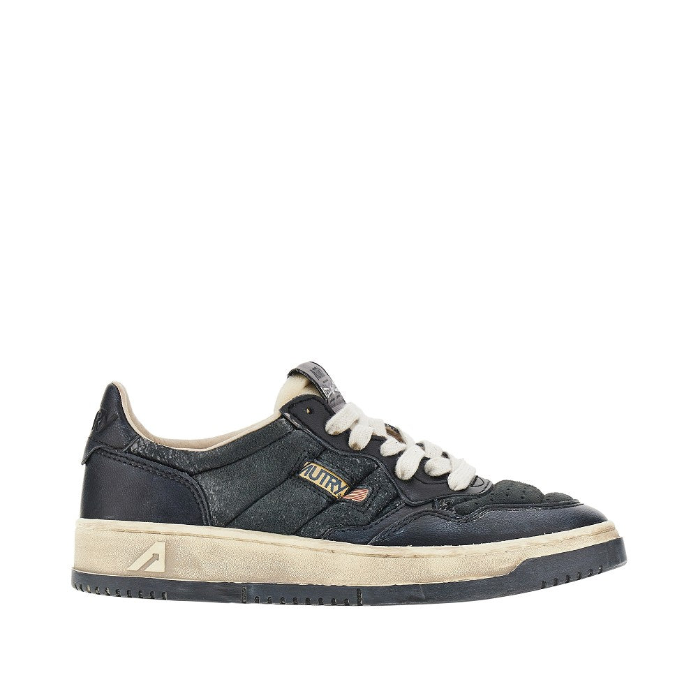 AUTRY Super Vintage Medalist Low sneakers