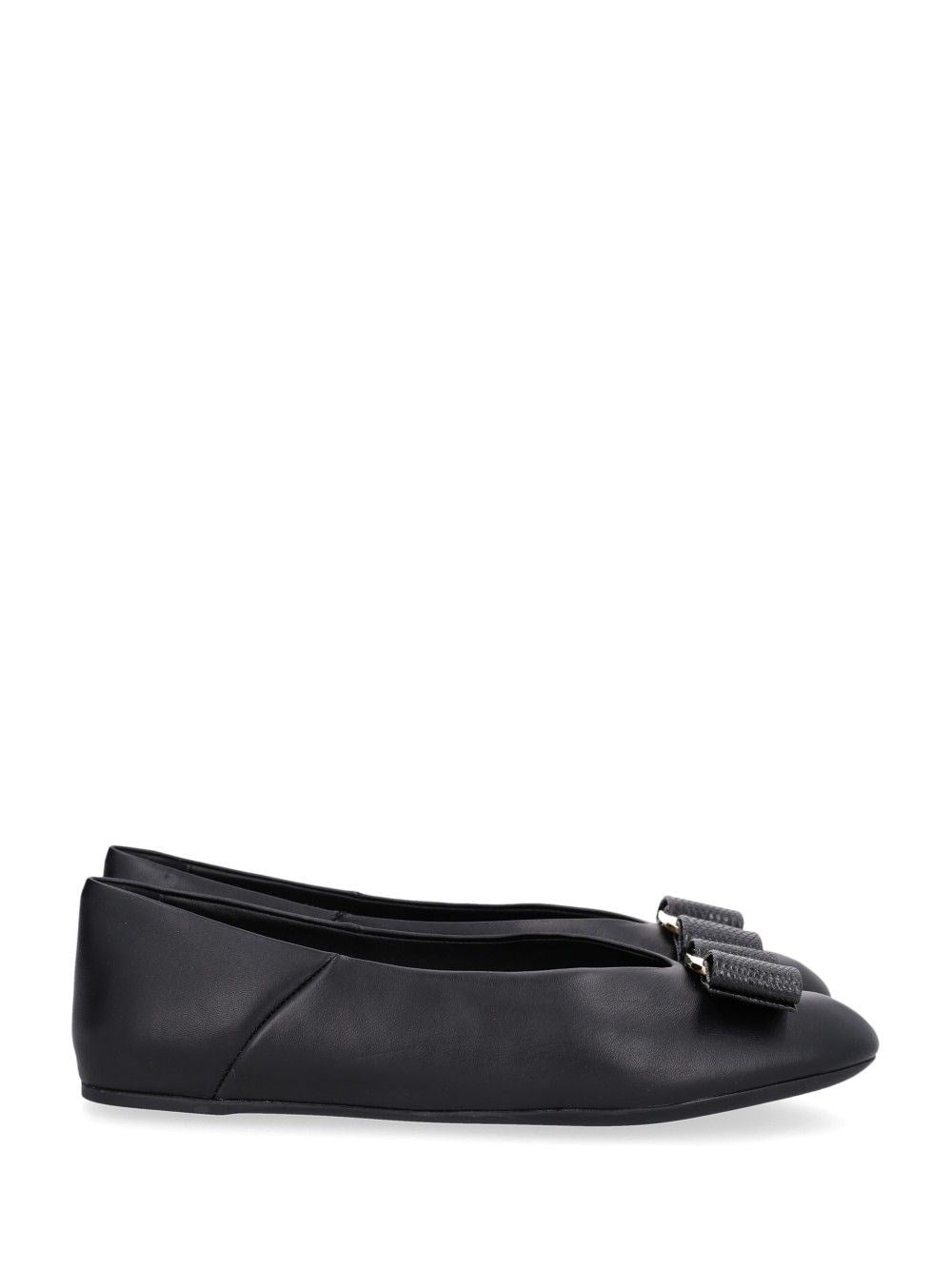 Ferragamo "Vanna" Ballet Flats - Black