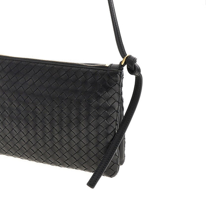 BOTTEGA VENETA Medium Intrecciato Piccolo nappa pouch