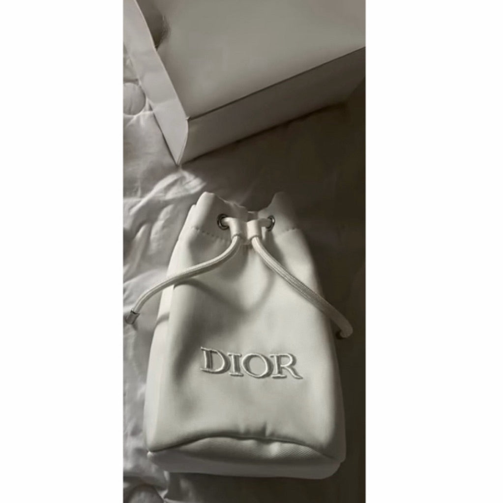 Dior beauty drawstring pouch-white (with 3rd party sling)